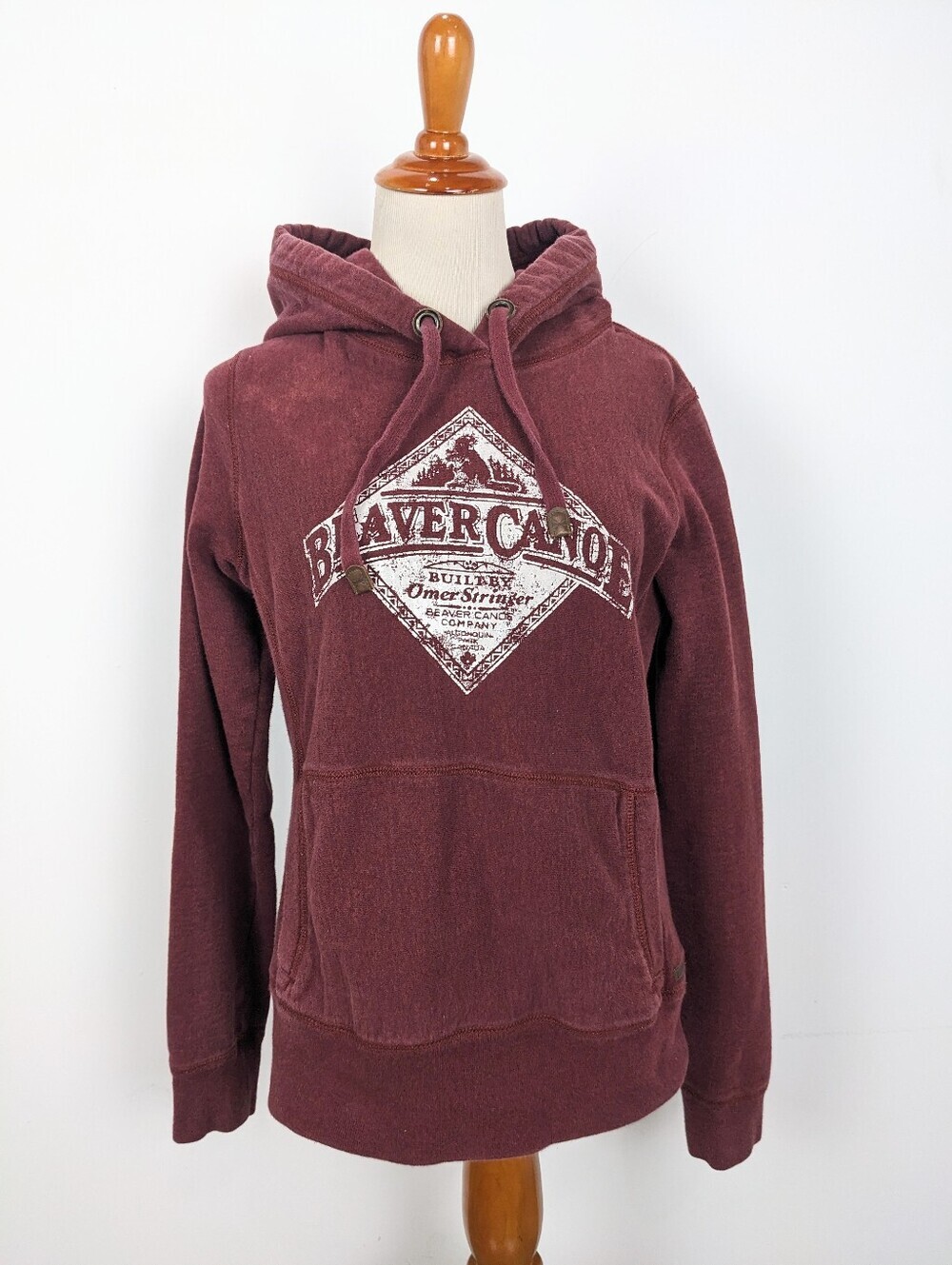 Beaver Canoe Women's Dark Red Size Medium Hoodie